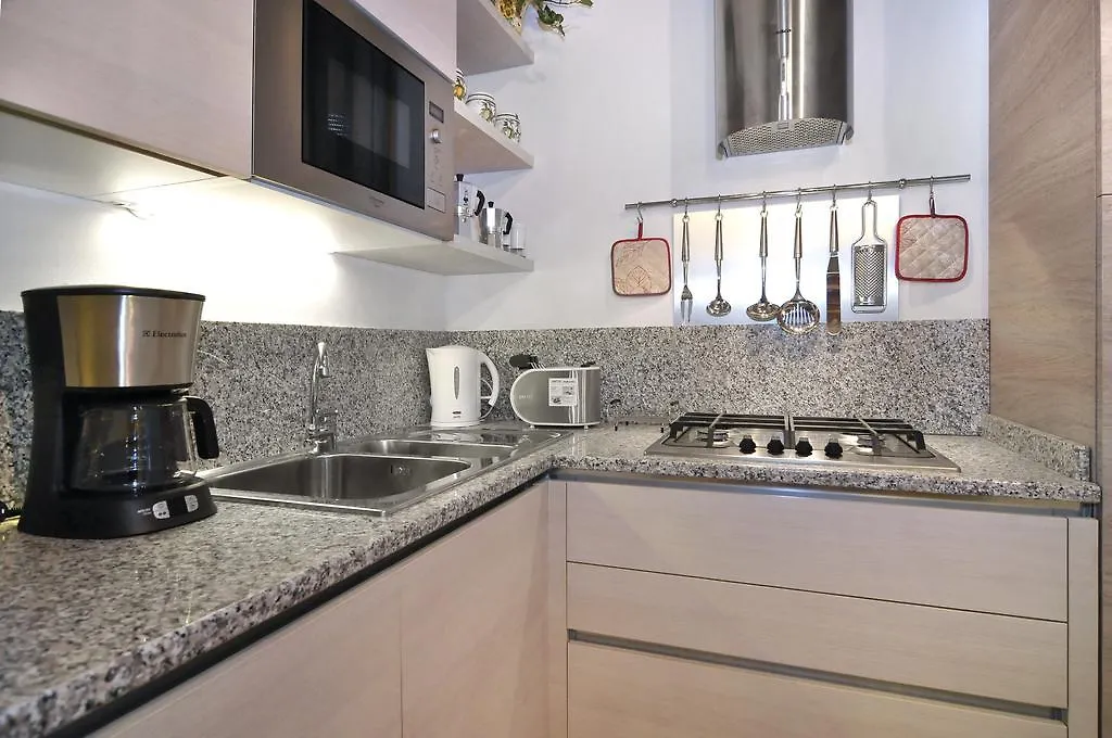 Ca'Dorina Apartment